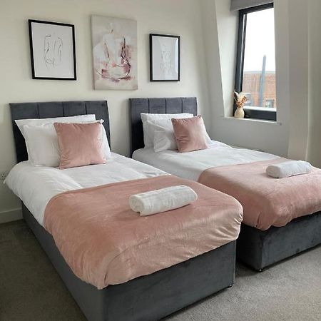 Premier Suite- Bedford City Centre With Free Gym & Parking Exterior foto